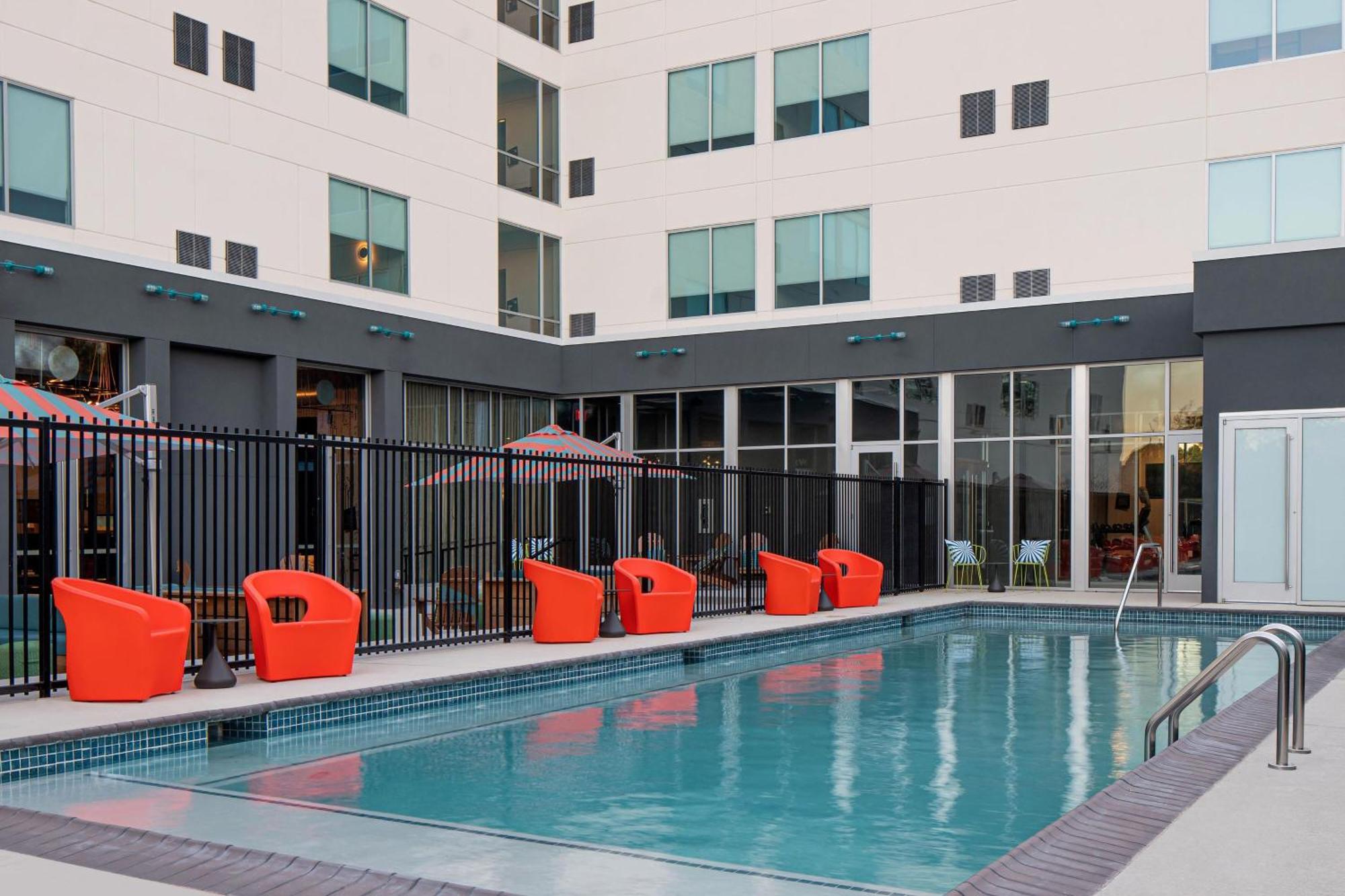 Aloft Houston Shenandoah - The Woodlands Hotel Eksteriør billede